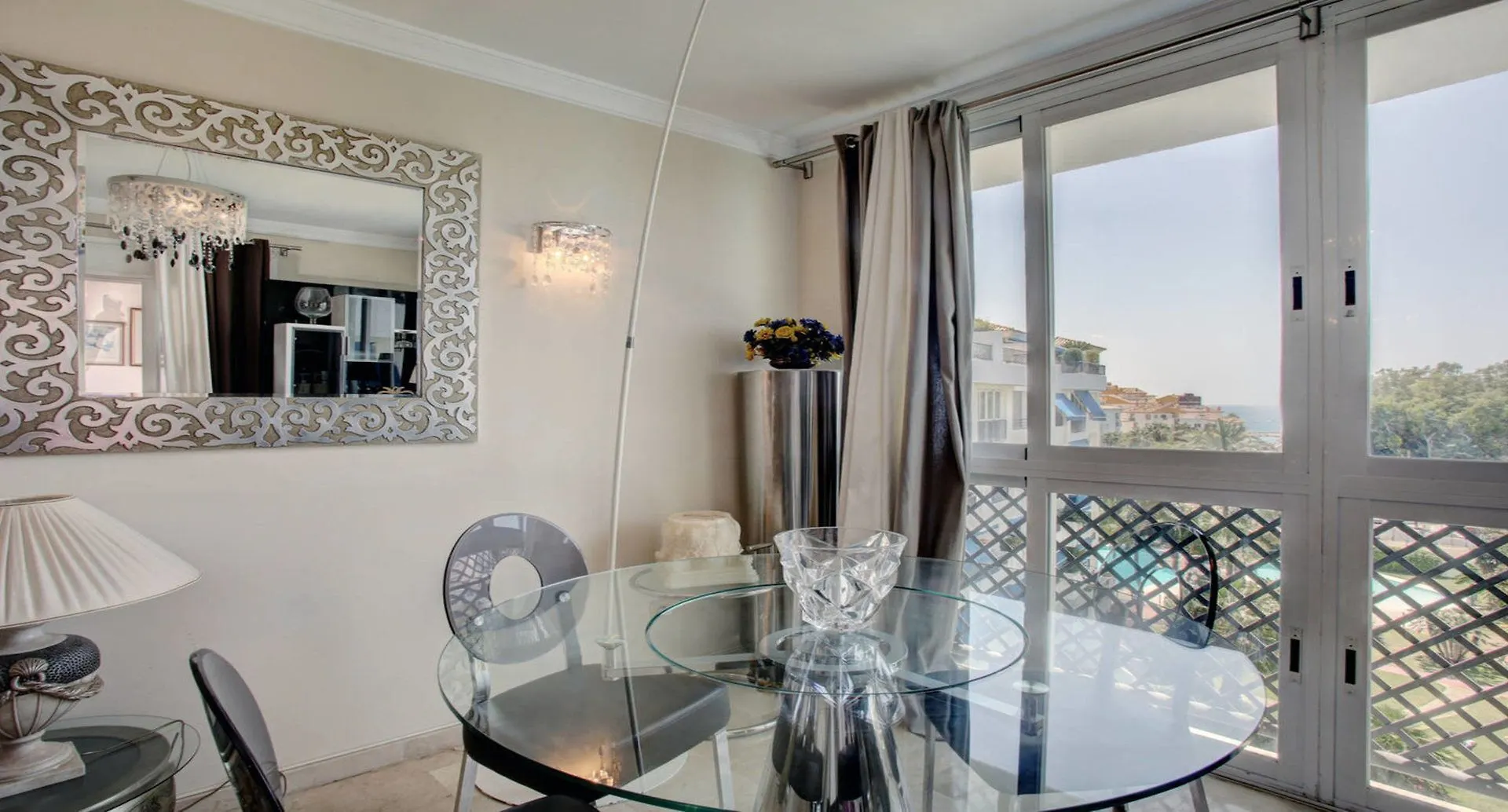 Luxurious Penthouse Puerto Banus Apartment Marbella